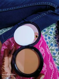 Compact Powder