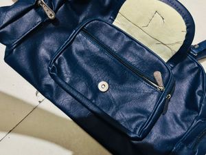 Navy 👜 Handbag  🛍️ Fix Rate