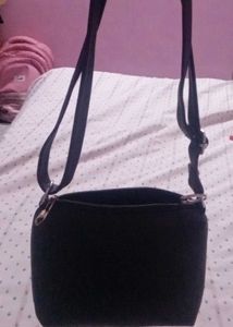 black sling bag