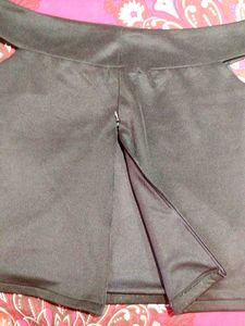 🎊Price Drop🎊 Black Off Shoulder Top