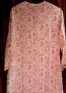 Elegant Floral Printed Off-White Kurta – Rangriti