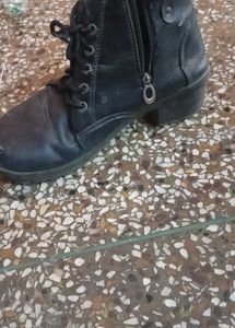 Girls Boot Fashionable