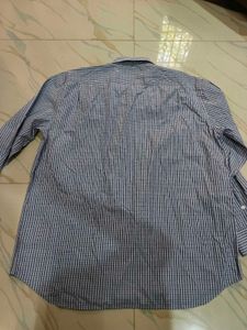 Men&#39;s Striped Casual Shirt