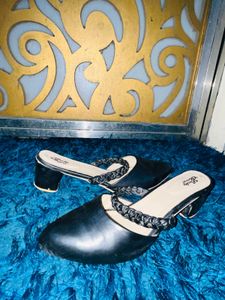 Heels Sale 👠😊❤️