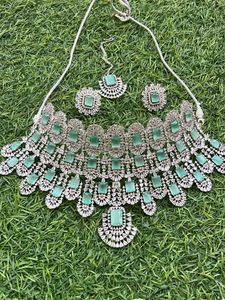AD Necklace