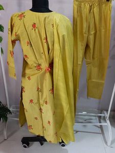 New suit set in yellow shade  💛