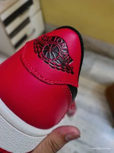 Aj1 Low Chicago