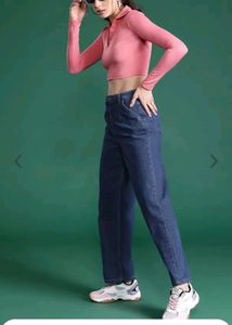 Woman Slouchy Fit Jeans