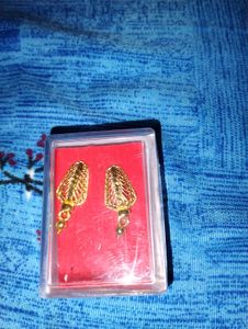 Sparkling Circle Earrings