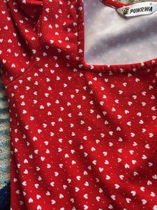 Red Heart Print Puff Sleeve Top