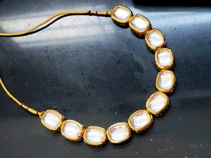 Kundan Neck Set