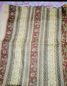 Yellow &amp; Beige Printed Saree