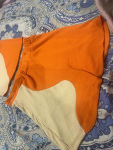 Cute Orange &amp; Beige Set