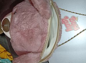 Teddy Sling Bag