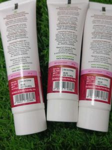 3 Mamaearth Mini Beetroot Hydraful Moisturizer