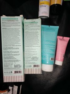 2 Facewash + Two Moisturizer