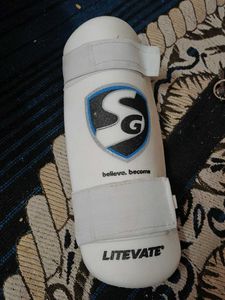 SG Litevate Cricket Elbow Pad