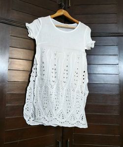 Women White Cutout Style Rayon Casual Tunic Top