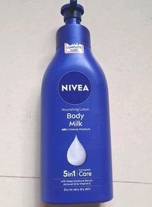 NIVEA Body Milk