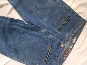 Arrizone Jeans with Zipper Pockets