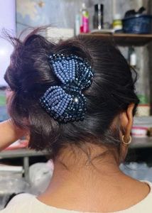 Beaded Bow Hair Clip