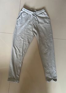 grey Zara sweatpants
