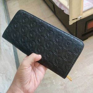 New Wallet Just Sitting In Almara