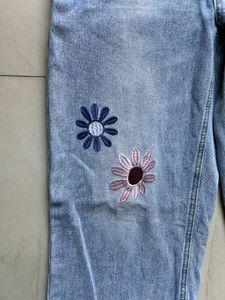 Simplicity Staight Leg Jeans