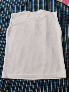 Cute &#39;Hello Boys&#39; Tank Top