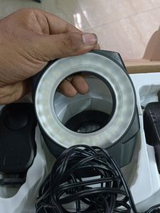 Neewer LED LIGHT SYSTEM FOR MACRO/ PHOTO/VIDEO