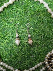 &#34;Traditional yet classy – Designer Pearl Mala now
