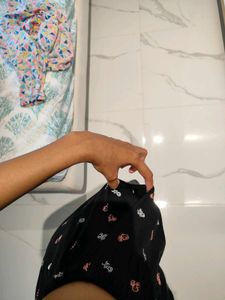 Comfy Black Printed Pajama / Lower
