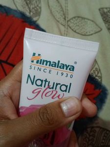 Himalaya Natural Glow Face Wash