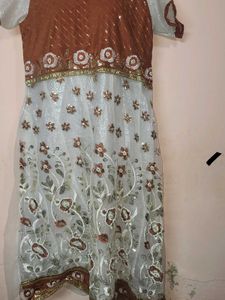 Elegant Embroidered Kurta