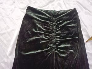 Sap Green Velvet Long Skirt