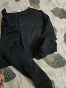 Black Cropped Long Sleeve Top