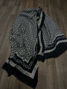 Christian Dior Schawl