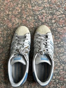 Adidas Superstar Sneakers