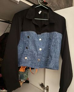 Black & blue denim cropped shirt