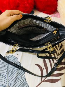 Black Slingbag 👛😍