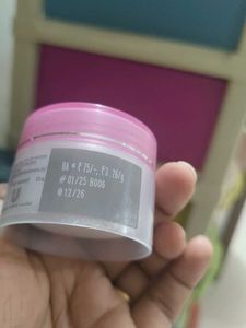 Glow &amp; Lovely Glass Bright Gel Creme