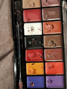 Mars Lipstick Palette