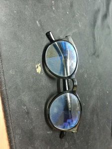 Round Black Frame Glasses U.V Light