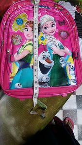 Trolly school bag for girls