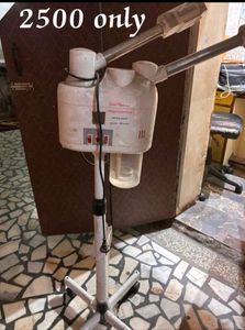 Am Selling My Salon Equipment