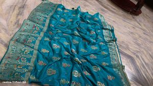 Heavy Silk Saree With Zari Border