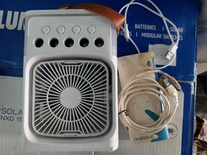 Mini Cooling Fan Portable free powerbank , battery