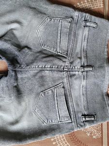 Beautiful &amp;Stylish Grey Denim jeans 🩶