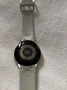 Amazing Grey Strap Watch 4 Of Samsung