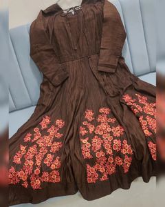 DARK BROWN GOWN